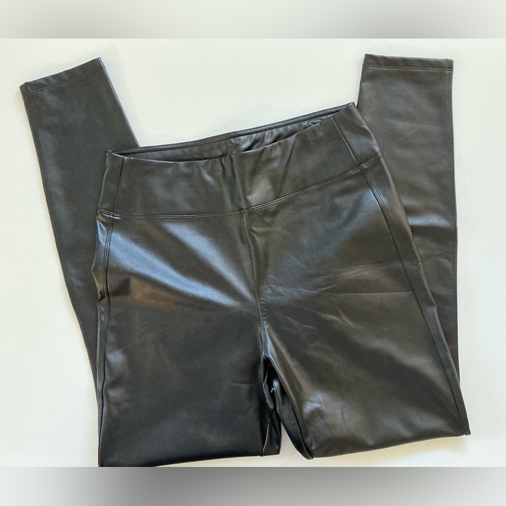GAP Faux Leather Leggings Sz Med - Picture 2 of 5